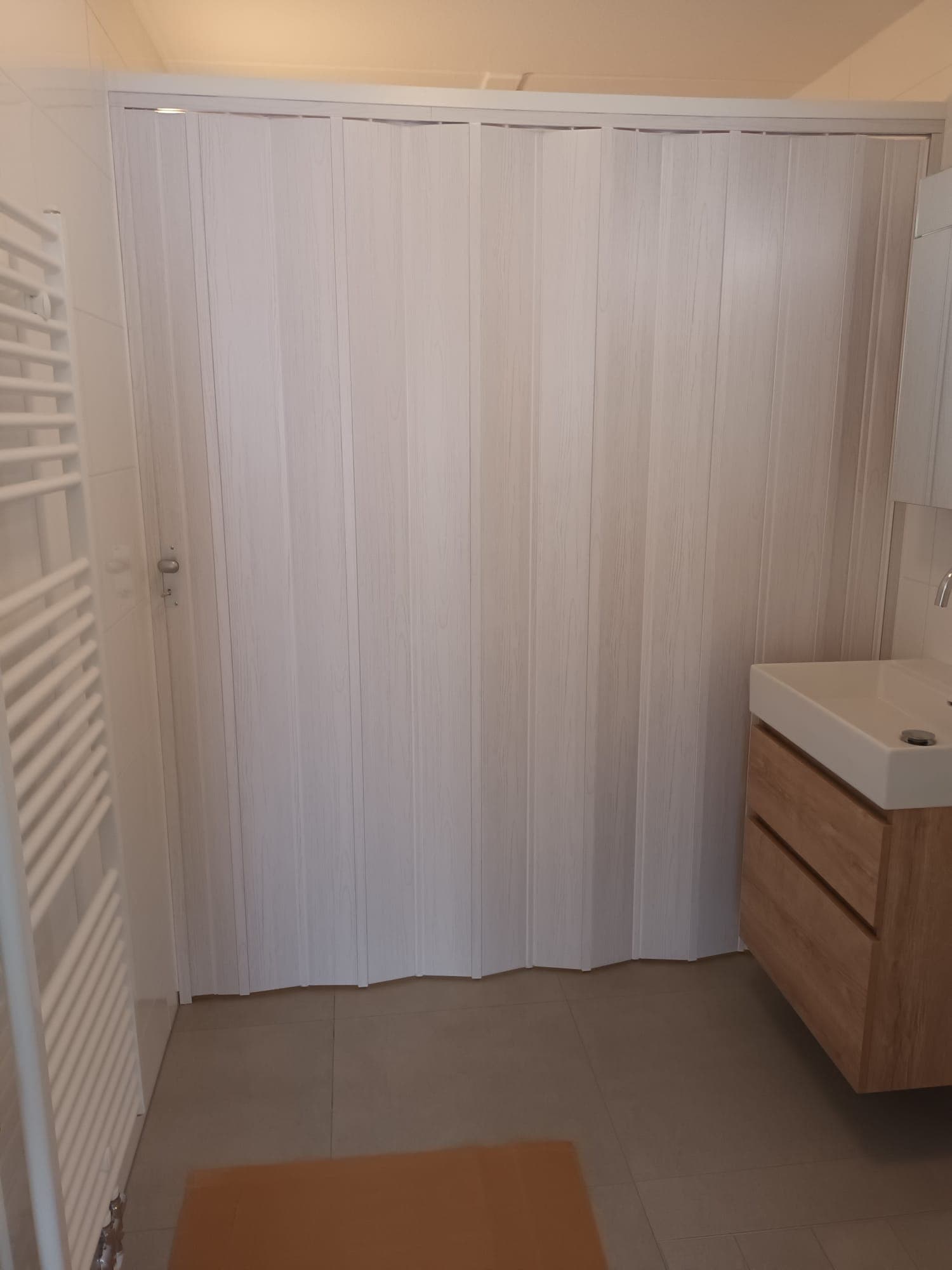 Meubel bij klanten thuis: vouwdeur1